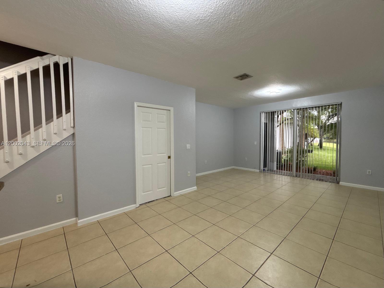 Residential Lease in Miramar 3