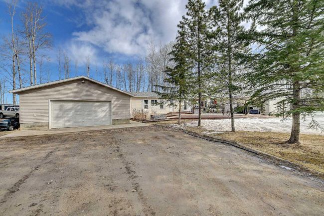 9 - 70023 Range Road 64, Home with 5 bedrooms, 2 bathrooms and null parking in Grovedale AB | Image 2
