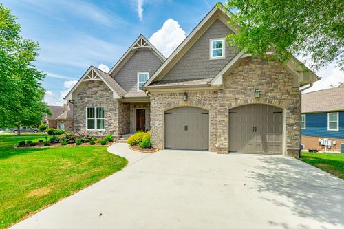 12733 Blakeslee Dr, Soddy Daisy, TN, 37379-9148 | Card Image