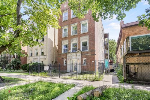 2n-1747 W Pratt Blvd, Chicago, IL, 60626-3268 | Card Image