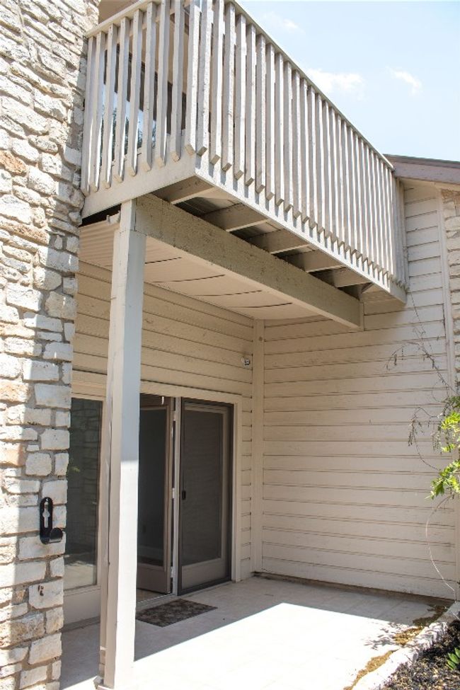 View of patio | Image 14