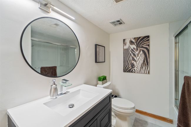 APT-8 - 9533 University Ave, Condo with 2 bedrooms, 2 bathrooms and null parking in Clive IA | Image 33