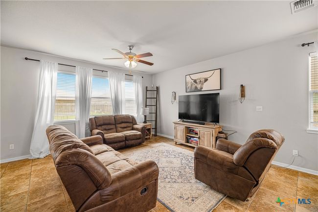 120 Blue Rock Ct, House other with 4 bedrooms, 3 bathrooms and null parking in Victoria TX | Image 13