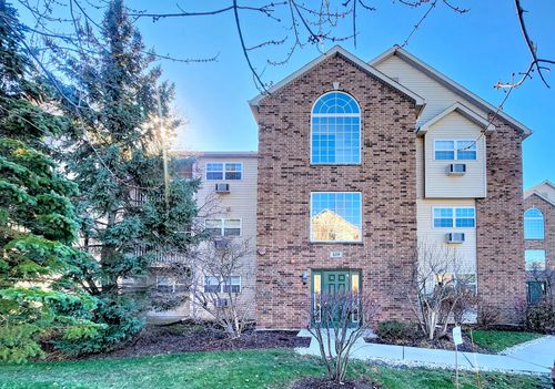 apt-1b-410 Cunat Blvd, Richmond, IL, 60071-8909 | Card Image