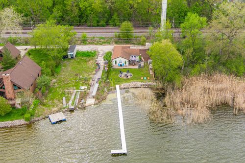 40492 N Lambert Dr, ANTIOCH, IL, 60002-7510 | Card Image