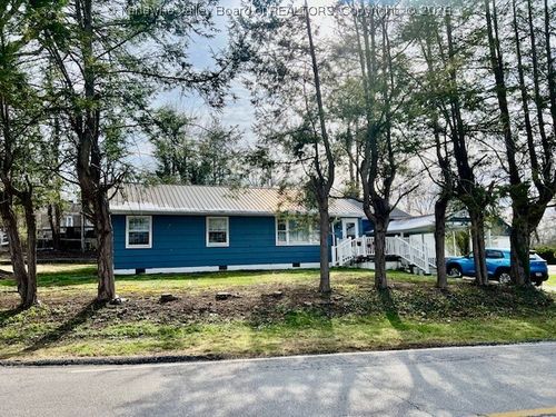 801 Sherwood Rd, Charleston, WV, 25314-1833 | Card Image