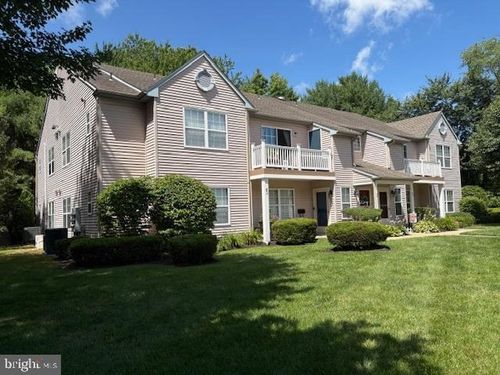 63 Crestmont Dr, MANTUA, NJ, 08051-2161 | Card Image