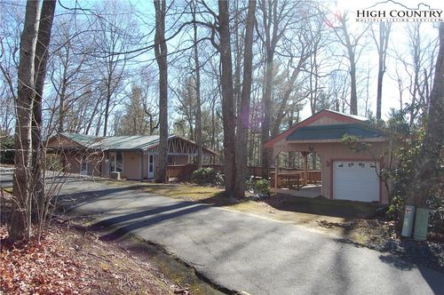72 Robin Cir, Newland, NC, 28657-8465 | Card Image