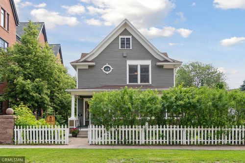 76 Western Ave N, Saint Paul, MN, 55102-2033 | Card Image