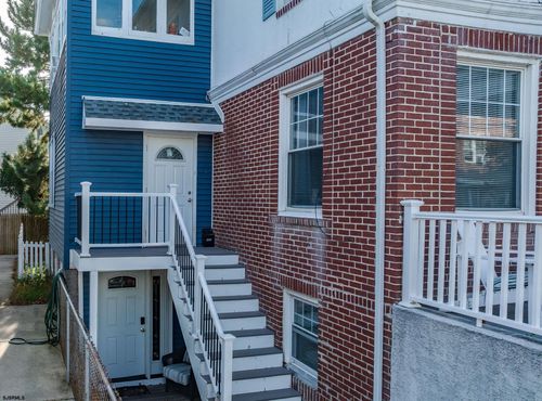 16 S Oakland Ave, Ventnor City, NJ, 08406-2904 | Card Image