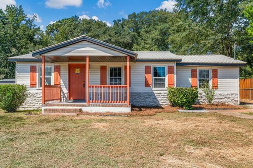 7833 Crescent Dr, Columbus, GA, 31909-1617 | Card Image