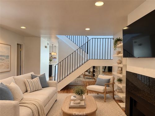 16 Sand Dollar Ct, Newport Beach, CA, 92663 | Card Image