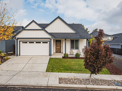 2116 N 3rd Way, Ridgefield, WA, 98642-5371 | Card Image