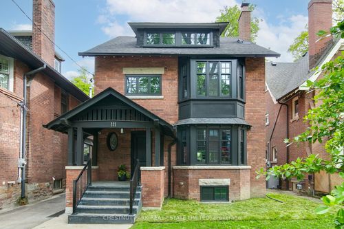 111 Roxborough Dr, Toronto, ON, M4W1X5 | Card Image