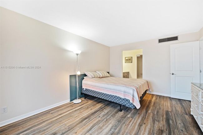 APT-504 - 740 E Ocean Ave, Condo with 1 bedrooms, 2 bathrooms and null parking in Boynton Beach FL | Image 19