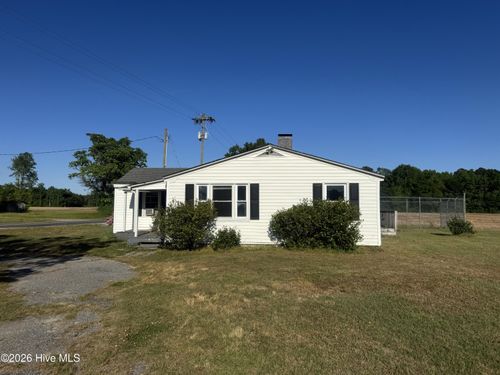 5483 Toddy Rd, Farmville, NC, 27828-9248 | Card Image