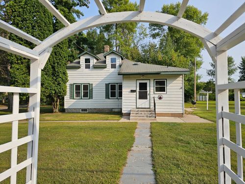 401 5th Ave Ne, Crosby, MN, 56441-1518 | Card Image