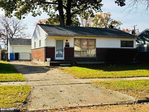 27754 Rialto St, Madison Heights, MI, 48071-3442 | Card Image