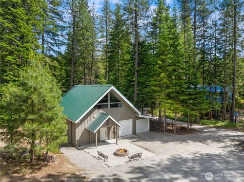21005 Lower Chiwawa River Rd, Leavenworth, WA, 98826-8728 | Card Image