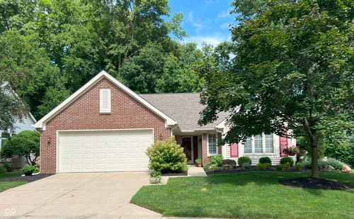 11191 Stratford Way, Fishers, IN, 46038-1798 | Card Image