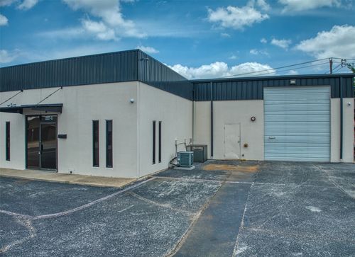 2227 Michigan Ave, Dwg, TX, 76013-5916 | Card Image