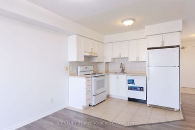 614 - 4 Elsinore Path, Condo with 1 bedrooms, 1 bathrooms and 1 parking in Etobicoke ON | Image 3