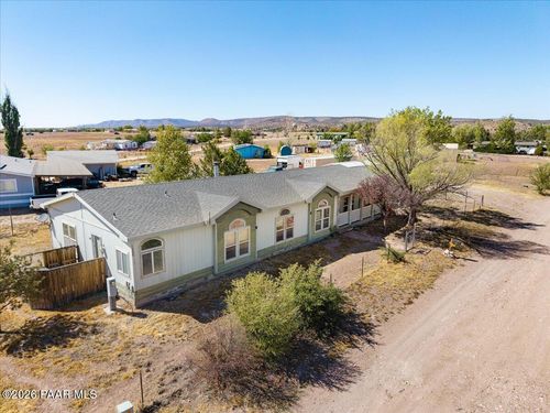 24750 N Los Angeles St, Paulden, AZ, 86334-3311 | Card Image