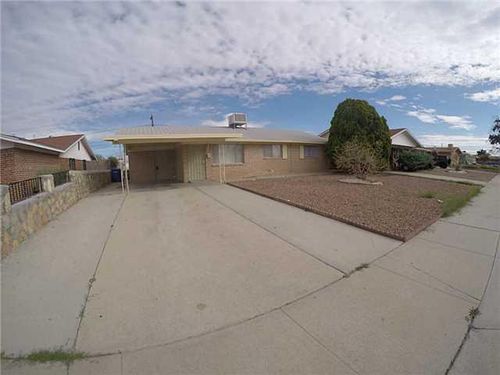 5725 Waycross Avenue, El Paso, TX, 79924 | Card Image