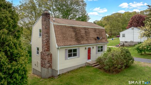 3 Jodry St, Quaker Hill, CT, 06375-1013 | Card Image