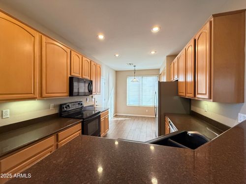 4805 E Wagoner Rd, Scottsdale, AZ, 85254-7592 | Card Image