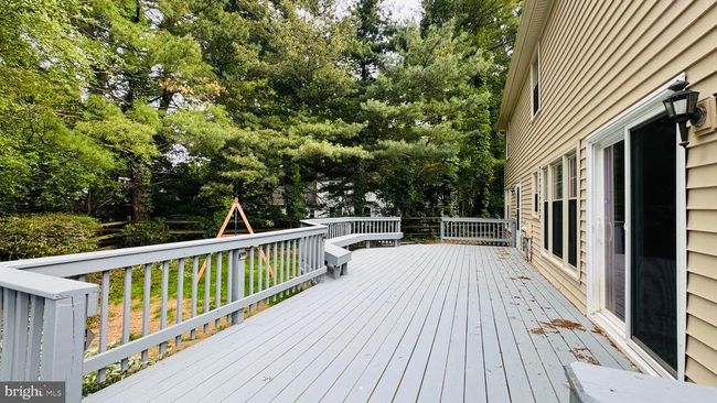 2015 Soapstone Dr, House other with 4 bedrooms, 5 bathrooms and null parking in RESTON VA | Image 60