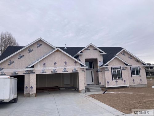 4518 Greystone Ln, Idaho Falls, ID, 83404-5590 | Card Image