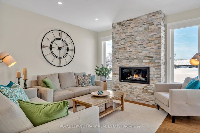 1942 Davenport Rd, House other with 4 bedrooms, 3 bathrooms and 4 parking in Cavan ON | Image 21