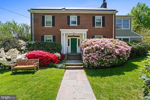 4008 Rosemary St, CHEVY CHASE, MD, 20815-5222 | Card Image