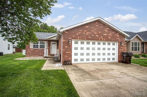 518 Deer Run, Moro, IL, 62067-1744 | Card Image