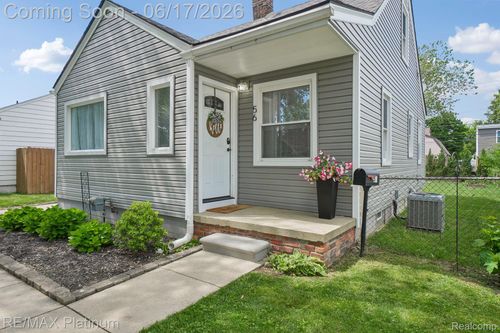 56 Charlevoix St, Clawson, MI, 48017-2032 | Card Image