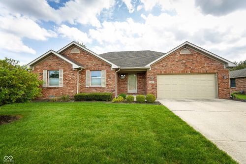 1025 Woodridge, Brownsburg, IN, 46112-7977 | Card Image