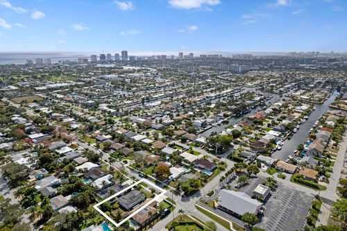 1305 Se 2nd St, Pompano Beach, FL, 33060-7509 | Card Image