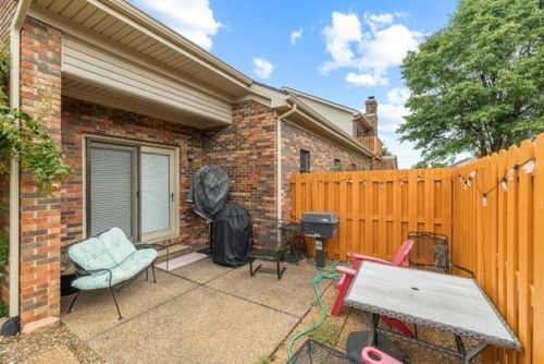 742 Live Oak, Owensboro, KY, 42303 | Card Image