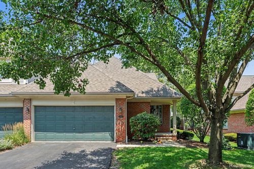 11-521 Macwilliams Lane, Royal Oak, MI, 48067 | Card Image