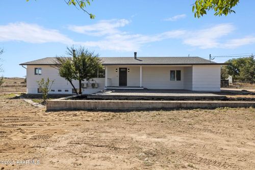 1885 E Perkinsville Rd, Chino Valley, AZ, 86323-5764 | Card Image