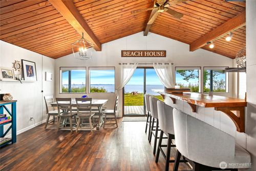 1968 State Route 105, Aberdeen, WA, 98520-9431 | Card Image