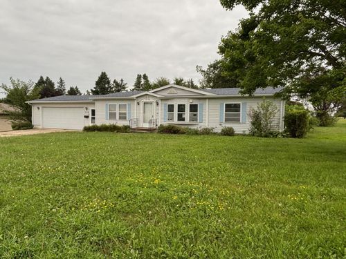 718 Edgeland St, Gladbrook, IA, 50635-7734 | Card Image