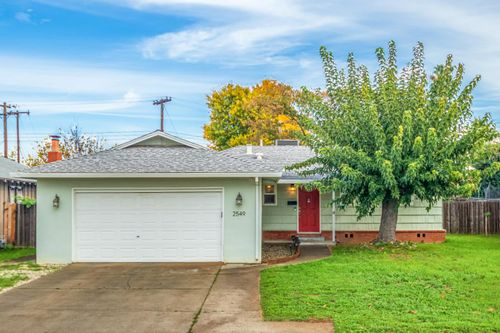 2549 Tannat Way, Rancho Cordova, CA, 95670-3628 | Card Image