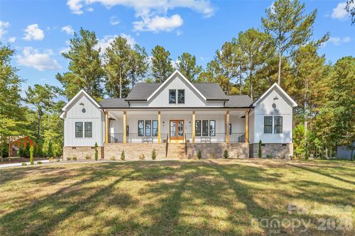 129 Greens Rd, Granite Falls, NC, 28630-8657 | Card Image