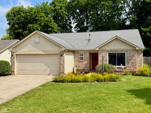 1019 Killian Dr, Mooresville, IN, 46158-7995 | Card Image