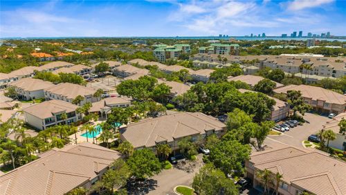 603 Arbor Lake Ln, TAMPA, FL, 33602-5760 | Card Image