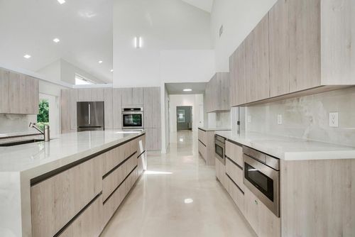 7351 Valencia Dr, Boca Raton, FL, 33433-7407 | Card Image