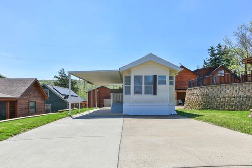 121 Valley Way, Hollister, MO, 65672-4986 | Card Image