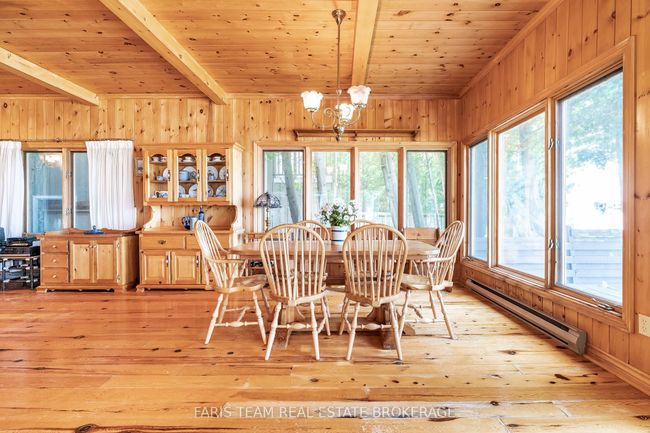 80 E Beach Rd, House other with 4 bedrooms, 2 bathrooms and 3 parking in Tiny ON | Image 8